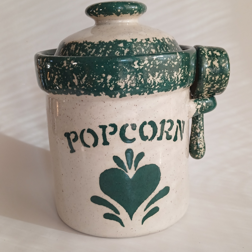 Vintage ceramic spongeware popcorn canister with heart Design.